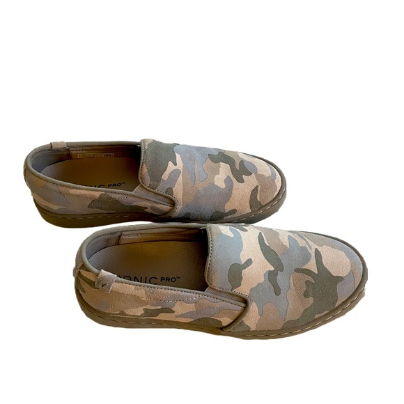 vionic avery camo